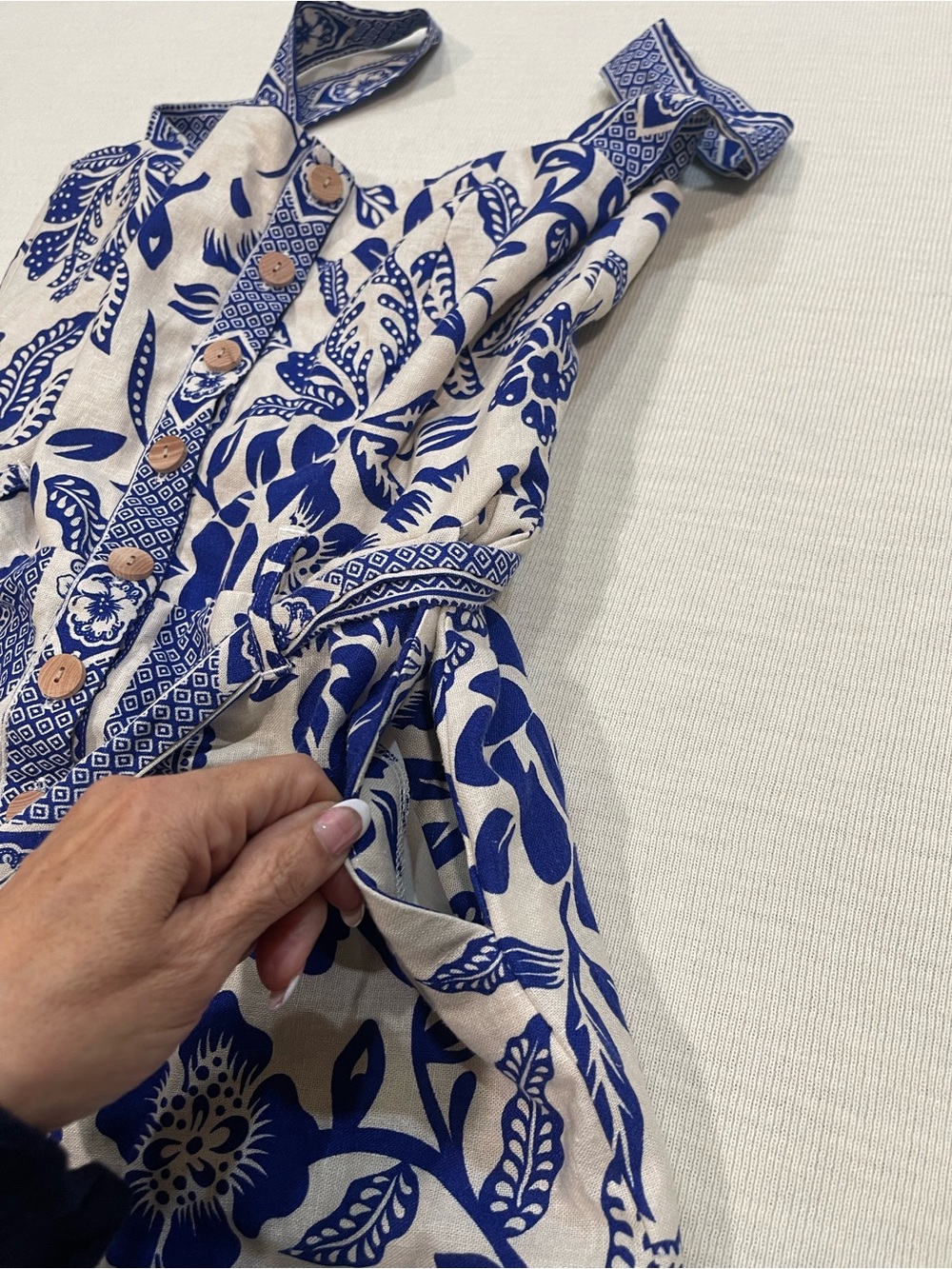 Rachel Zoe Blue White Linen Floral Romper Size 6 NWOT - Picture 8 of 10